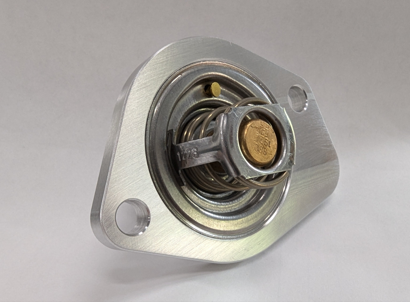 SBF -16AN Thermostat Housing